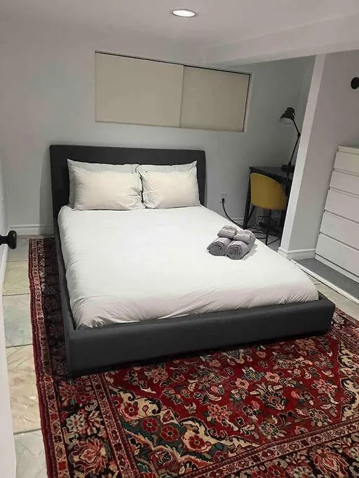 Downtown Basement Suite Toronto